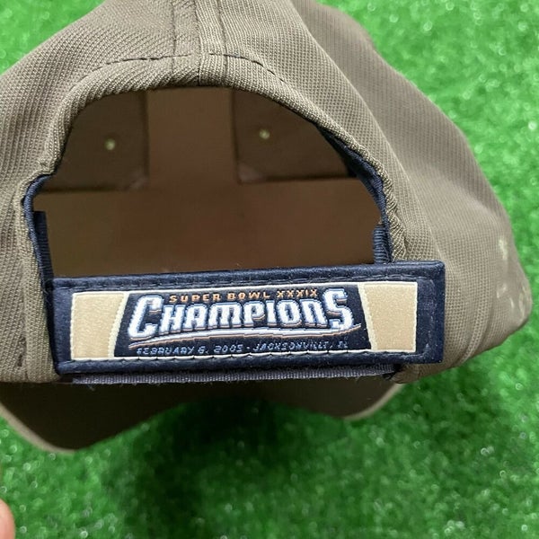 Reebok NFL New England Patriots Super Bowl XXXIX 39 Champions Locker Room  Cap