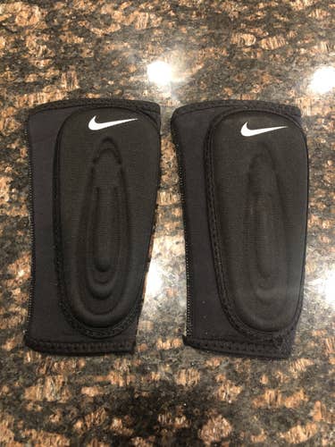 Nike Youth football forearm pads