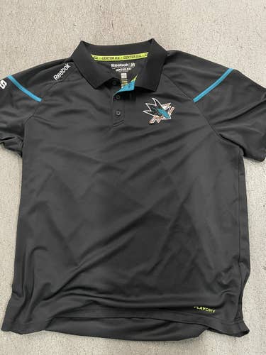 Black Adult XL Reebok Shirt
