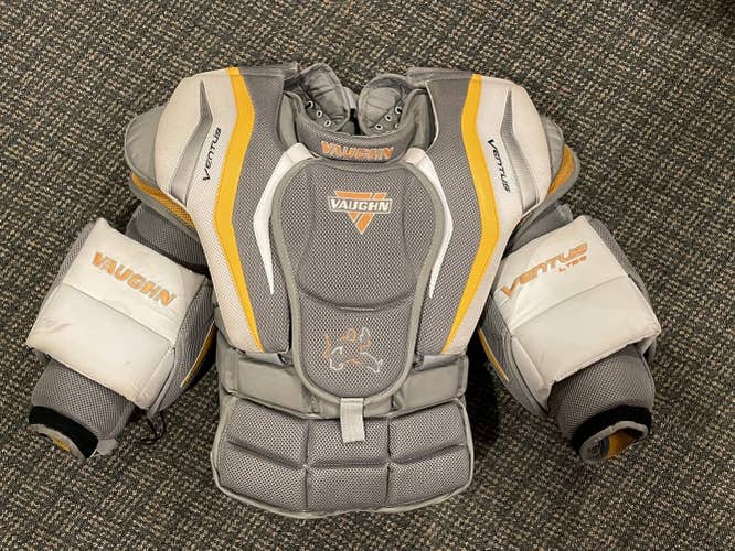 Vaughn Ventus LT88 Hockey Goalie Chest Protector