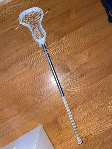 White Used FOGO Strung Beast7 Head With Shaft
