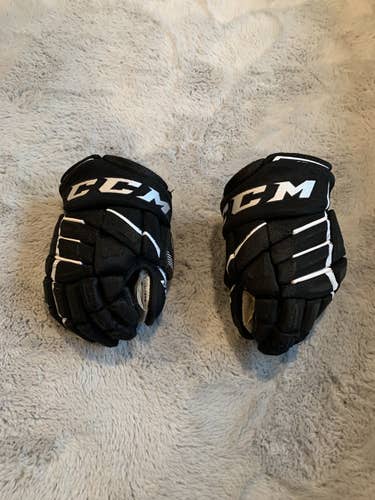 Black Senior CCM 13"  JetSpeed FT390 Gloves