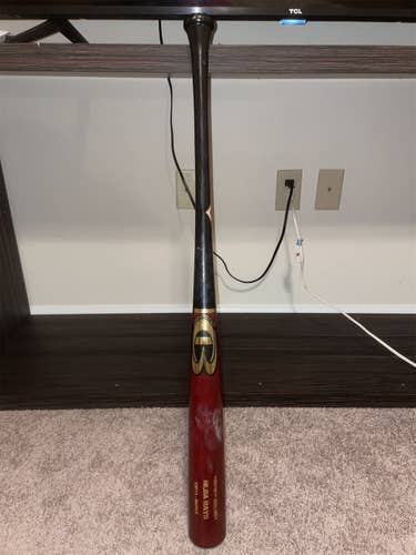 Used Wood 33.5" Bat