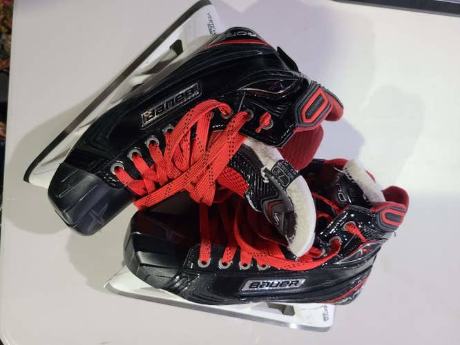 Senior Used Bauer Vapor 1X Hockey Goalie Skates Regular Width Pro Stock Size 7.5