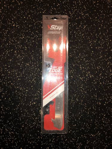 New Graf Goalie Skate (Size 9) Step Steel Blades