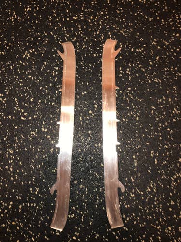 USED TYDAN STAINLESS-EDGE GOALIE BLADES - BAUER VERTEX HOLDER (Size 8)