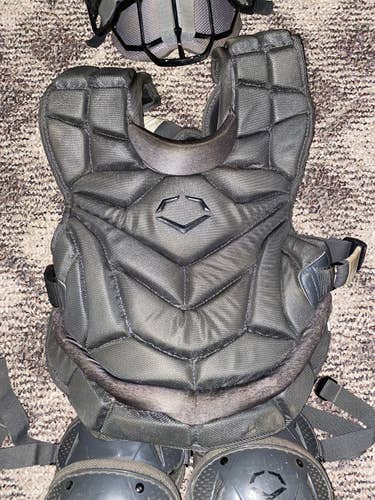 EvoShield Catcher's Gear - Grey