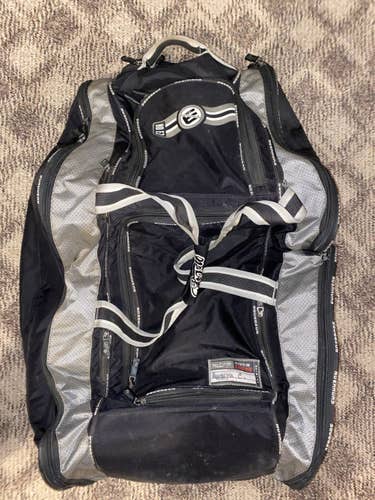 No Errors E2 Catchers Bag - Black