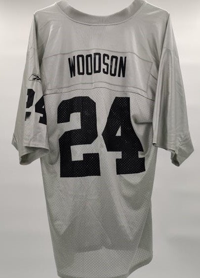 VTG Reebok Charles Woodson Oakland Raiders NFL Men's White Road Jersey  - L