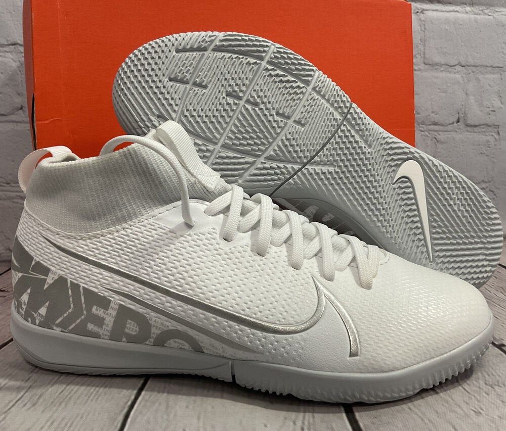 Indoor soccer shoes size 13 Clearance