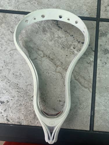 White Unstrung Revolver Head