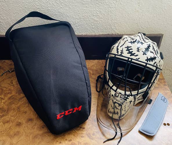 Used CCM GF 7000 SR Mask + Accessories