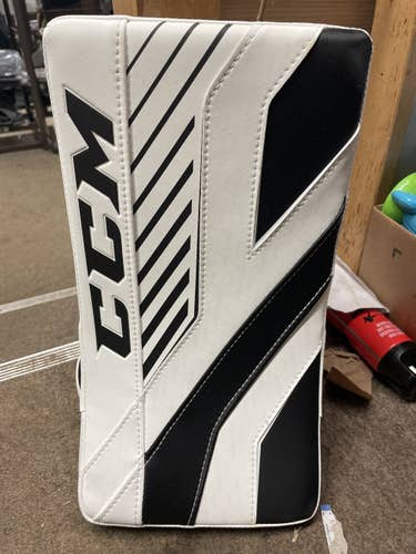 White Intermediate Full Right Axis 1.9 Blocker