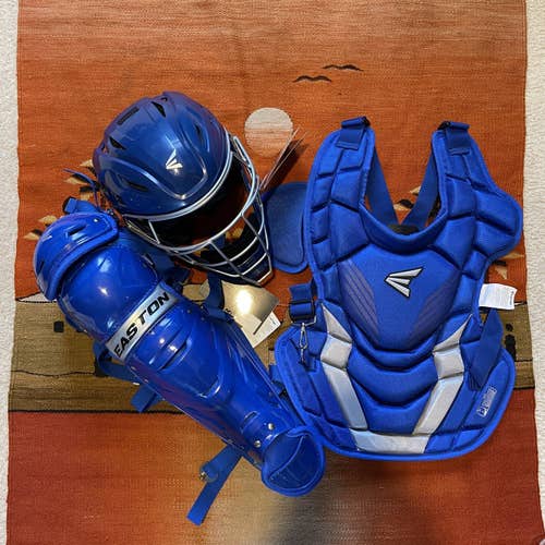 Brand New Easton Gametime Catcher's Set (YTH)