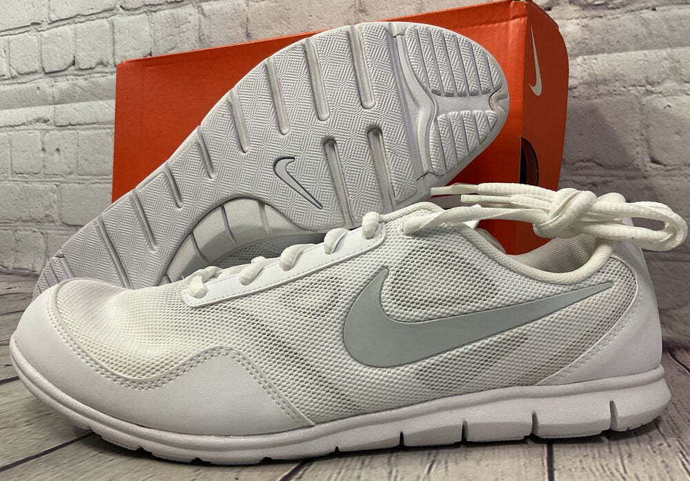 Nike Nightgazer 644402-007 644402-007 E-MEGASPORT.DE