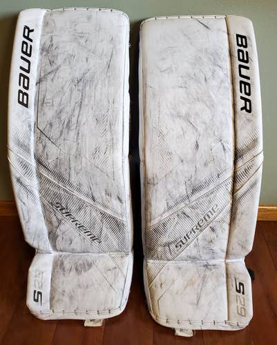 White Used Senior 32" Bauer Supreme S29 Goalie Leg Pads