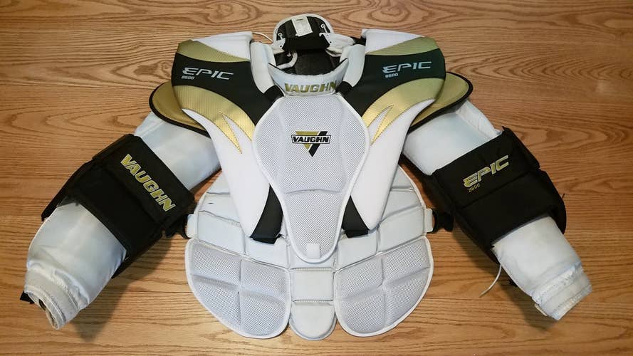 Senior Used XL Vaughn Epic 8600 Goalie Chest Protector