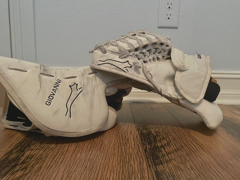 Custom Passau Starke blocker and glove FULL RIGHT