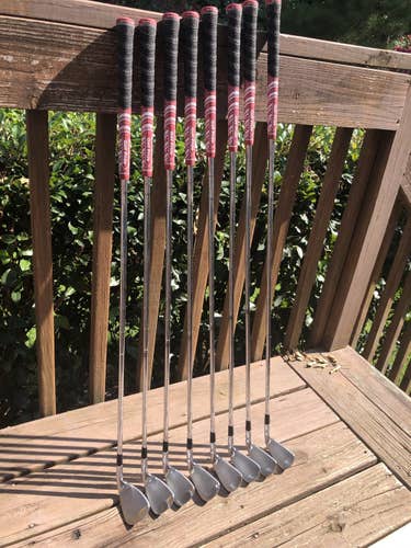 Men's Left Hand Stiff Flex Steel Shaft MP 60 Iron Set
