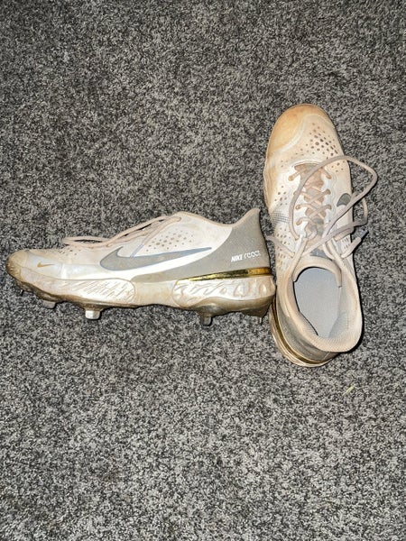 Nike Hurache Elite 3 Metal Baseball Cleats Used