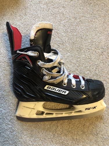 Bauer vapor x350 size 3 skates