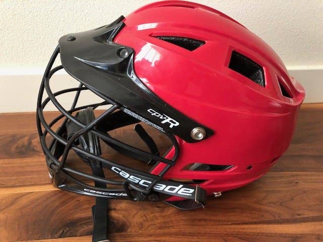 Red Used Youth Player's Cascade CPV-R Helmet