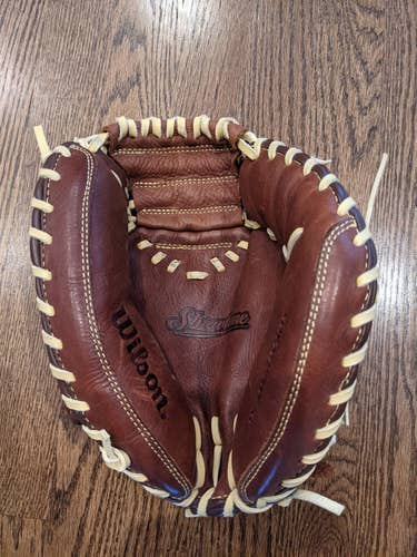 Never Used Wilson Right Hand Throw A800 Catcher's Glove 32"
