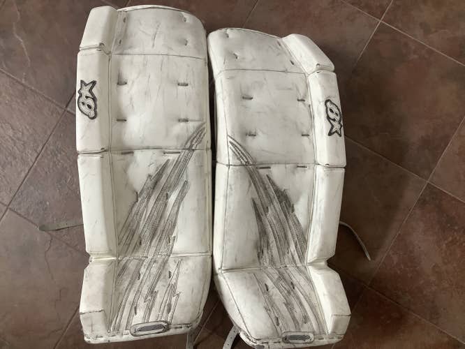 White Used Intermediate 31 + 1 Brian's H Series Goalie Leg Pads