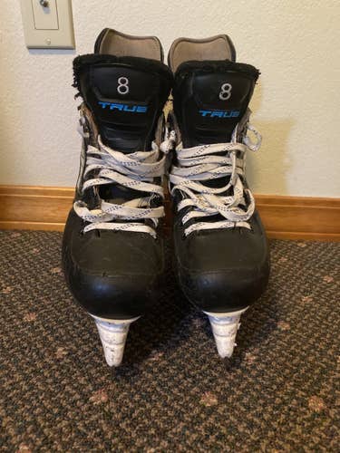Senior True Regular Width Pro Stock Size 7 Pro Custom Hockey Skates