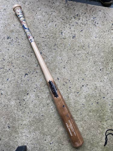 Used 2021 Wood (-3) 32" 28NA Bat