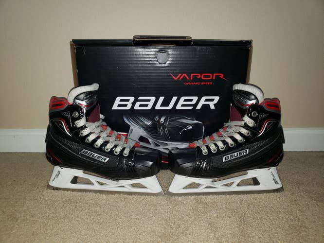 Junior Used Bauer Vapor X900 Hockey Goalie Skates Regular Width Size 3