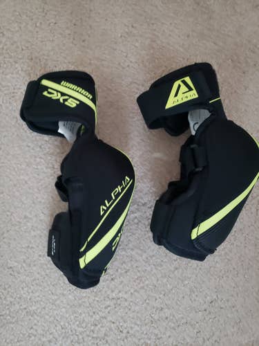 Junior Used Large Warrior Alpha DX 5 Elbow Pads