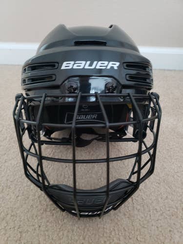 Bauer Re-Akt 75 Helmet (Size Small) Combo w/ Profile II Small Cage