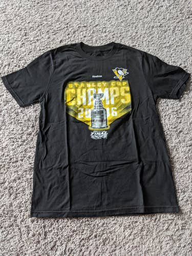 Pittsburgh Penguins Stanley Cup Champions 2016  Black Youth Large Reebok Shirt