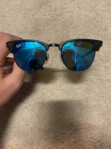 Ray-ban Clubmaster Classic Matte Black With Blue Lenses