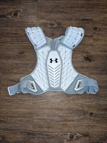 Under Armour VFT Shoulder Pads - Large