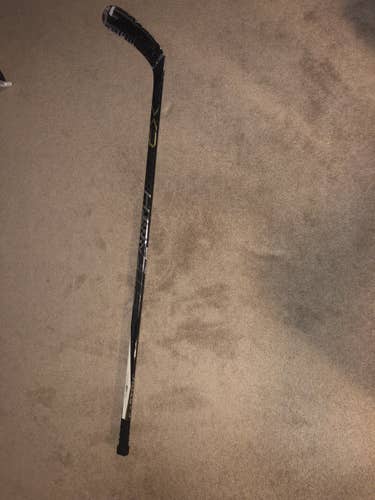 Used Senior Easton Left Hand Stealth CX Hockey Stick Mid Pattern