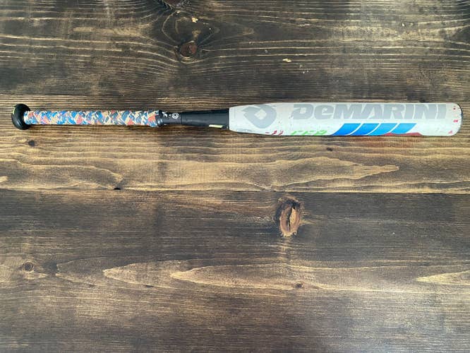 Demarini CF8 softball bat 30” 19 ounce