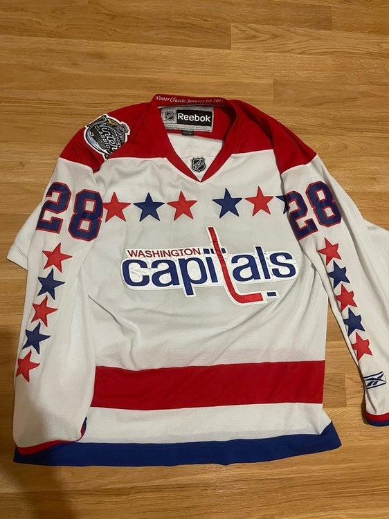 caps winter classic jersey