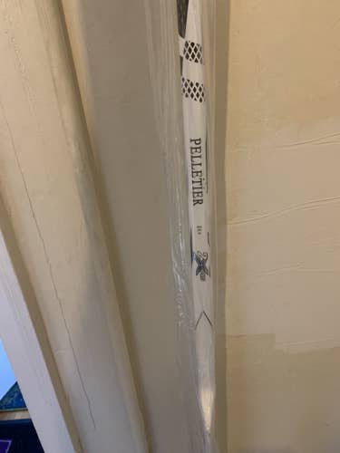 NEW 25” Bauer 2xPro Goalie stick