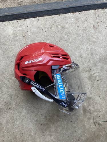 Red Used Medium Bauer Re-Akt Helmet