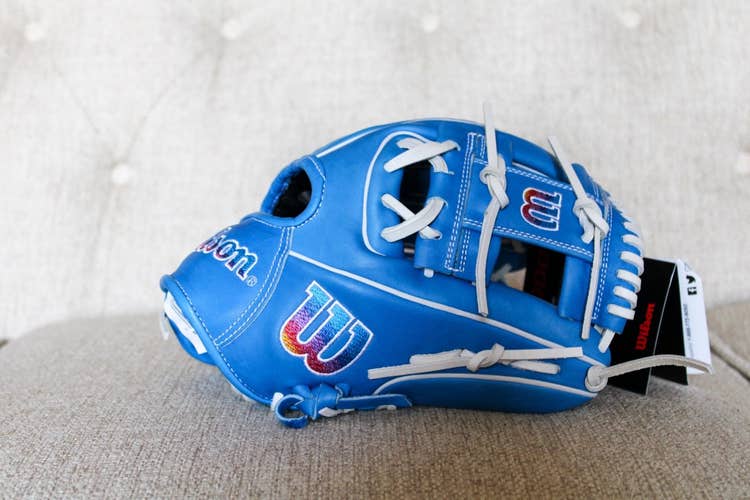 Wilson A2000 Autism Speaks Edition 1786 11.5” Baseball Glove