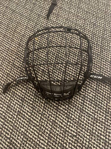 CCM FM680 Face Cage