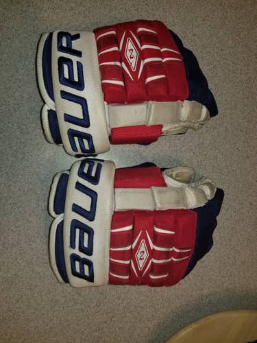 Red white and blue Used Senior Bauer Nexus Gloves 13"