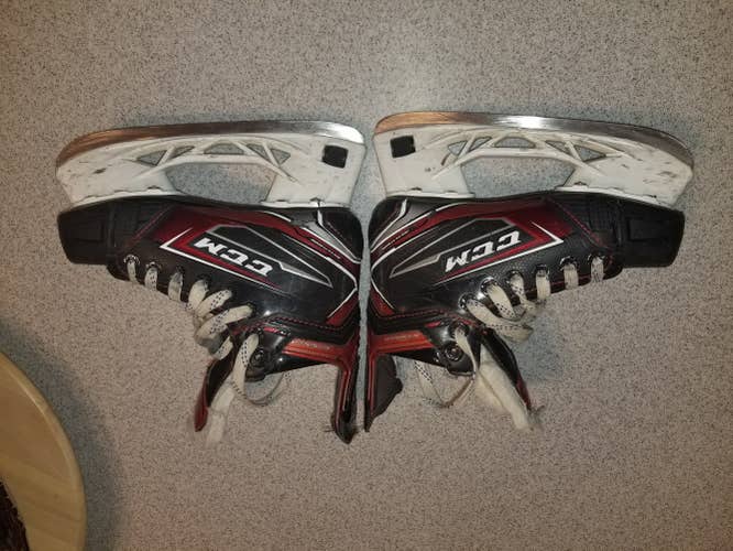 Junior Used CCM JetSpeed FT480 Hockey Skates Regular Width Size 1.5