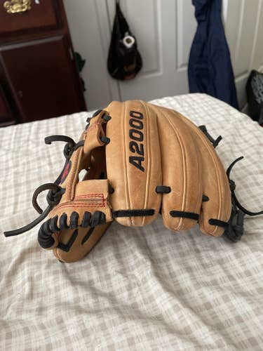 Wilson A2000 Baseball Glove