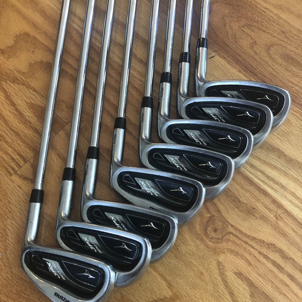 Used Right Handed JPX 800 Pro Stiff Flex Steel Shaft Iron Set