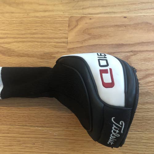 Used Right Handed 910D2 Stiff Flex 9.5 Loft Driver