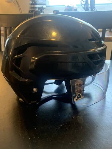 Men’s Large CCM Helmet