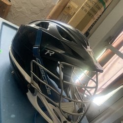 Cascade R lacrosse helmet !